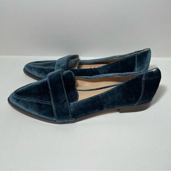 NWOT Sole Society Blue Velvet Pointed Toe Loafers - Picture 2 of 8